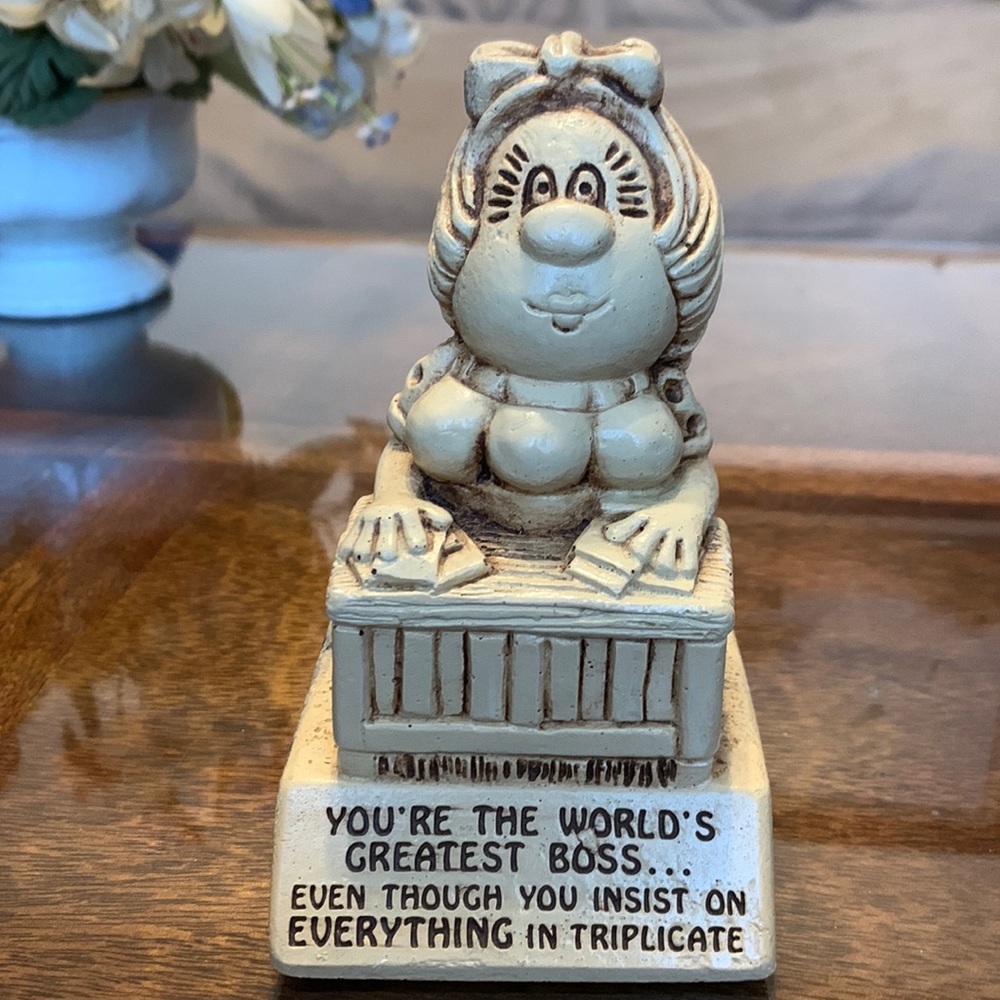 Paula Statue You're The World's Greatest Boss 1973 W539 Figurine 5" Tall 3 Boobs